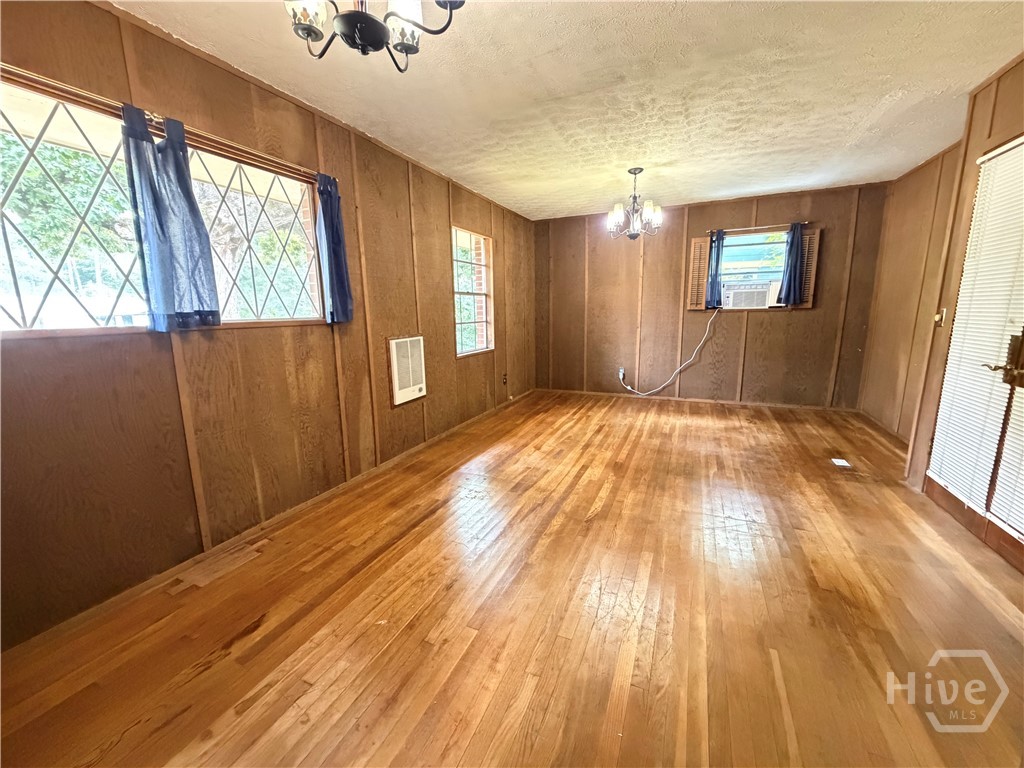 Primary Bedroom (right)