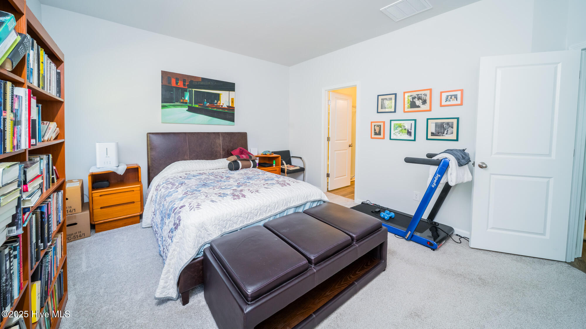 100537788 | Photo 14