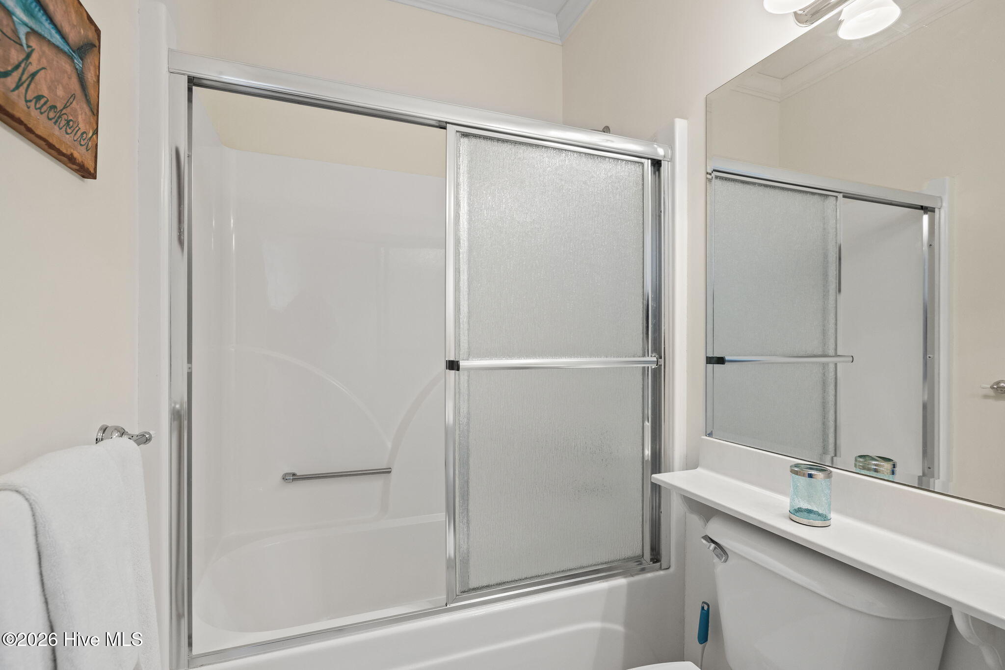 100556674 | Photo 30