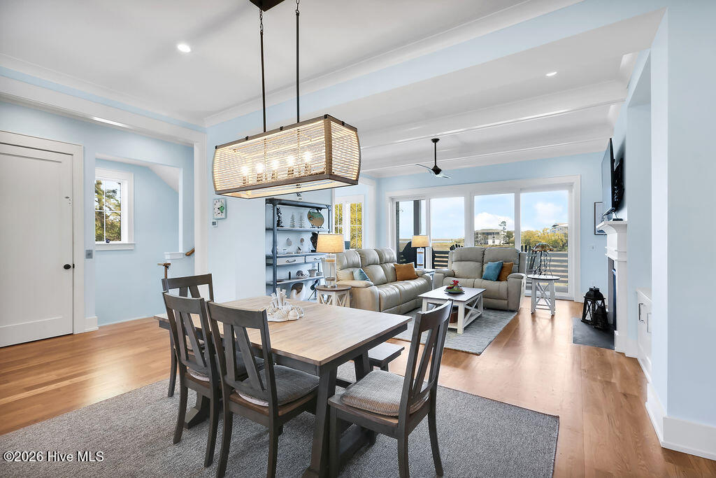 100564956 | Photo 10