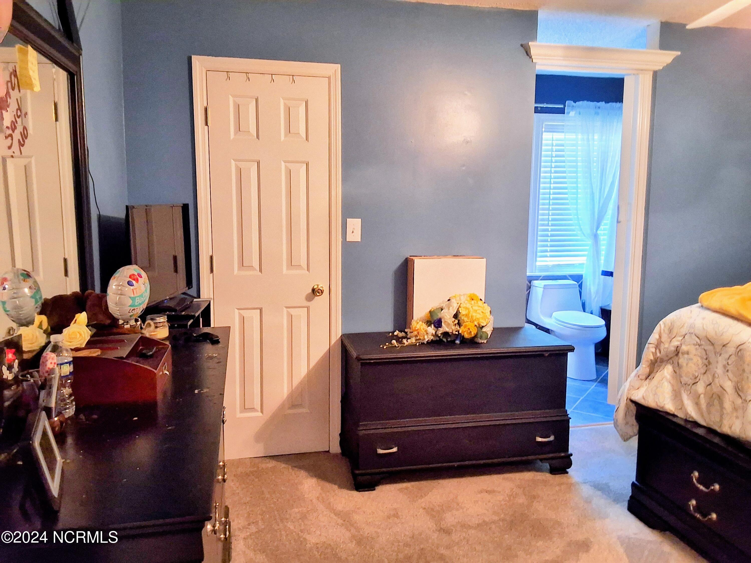 100463336 | Photo 23