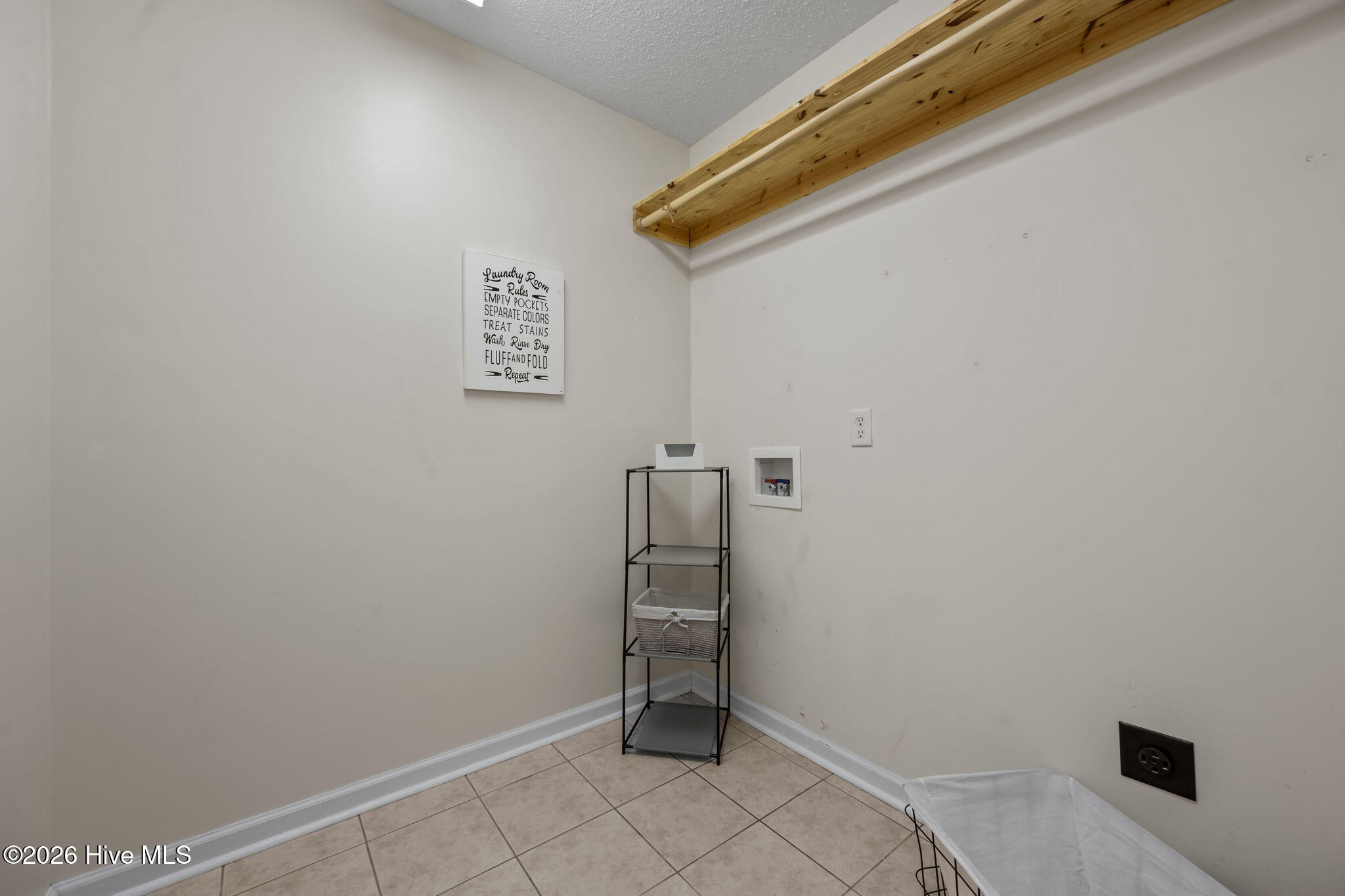 100547961 | Photo 34