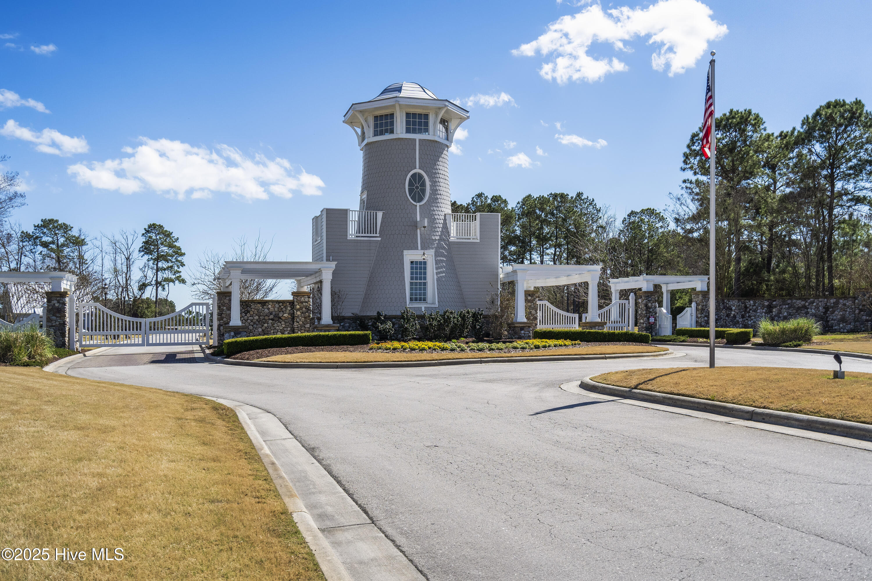 100524767 | Photo 59