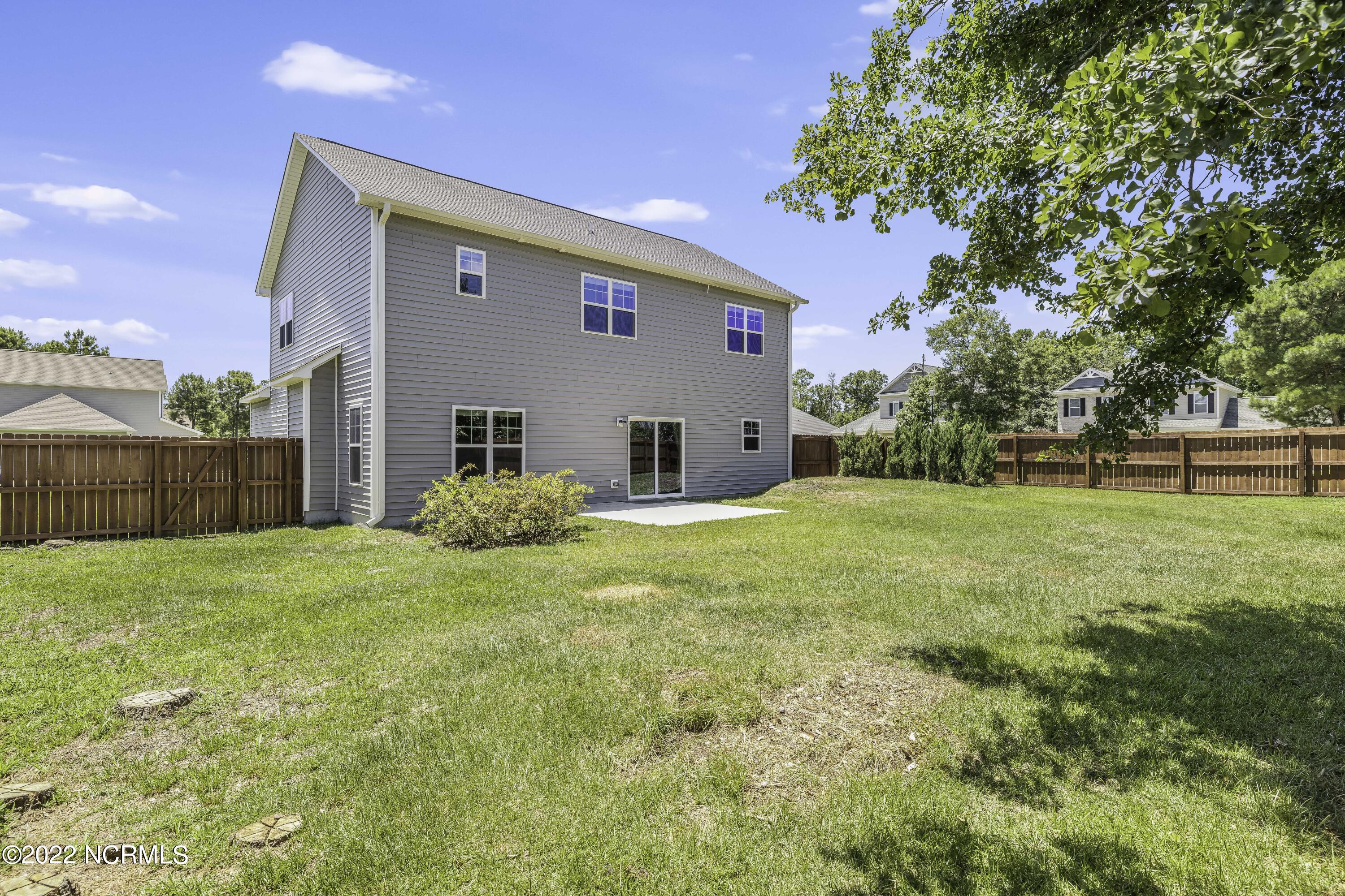 100550224 | Photo 24