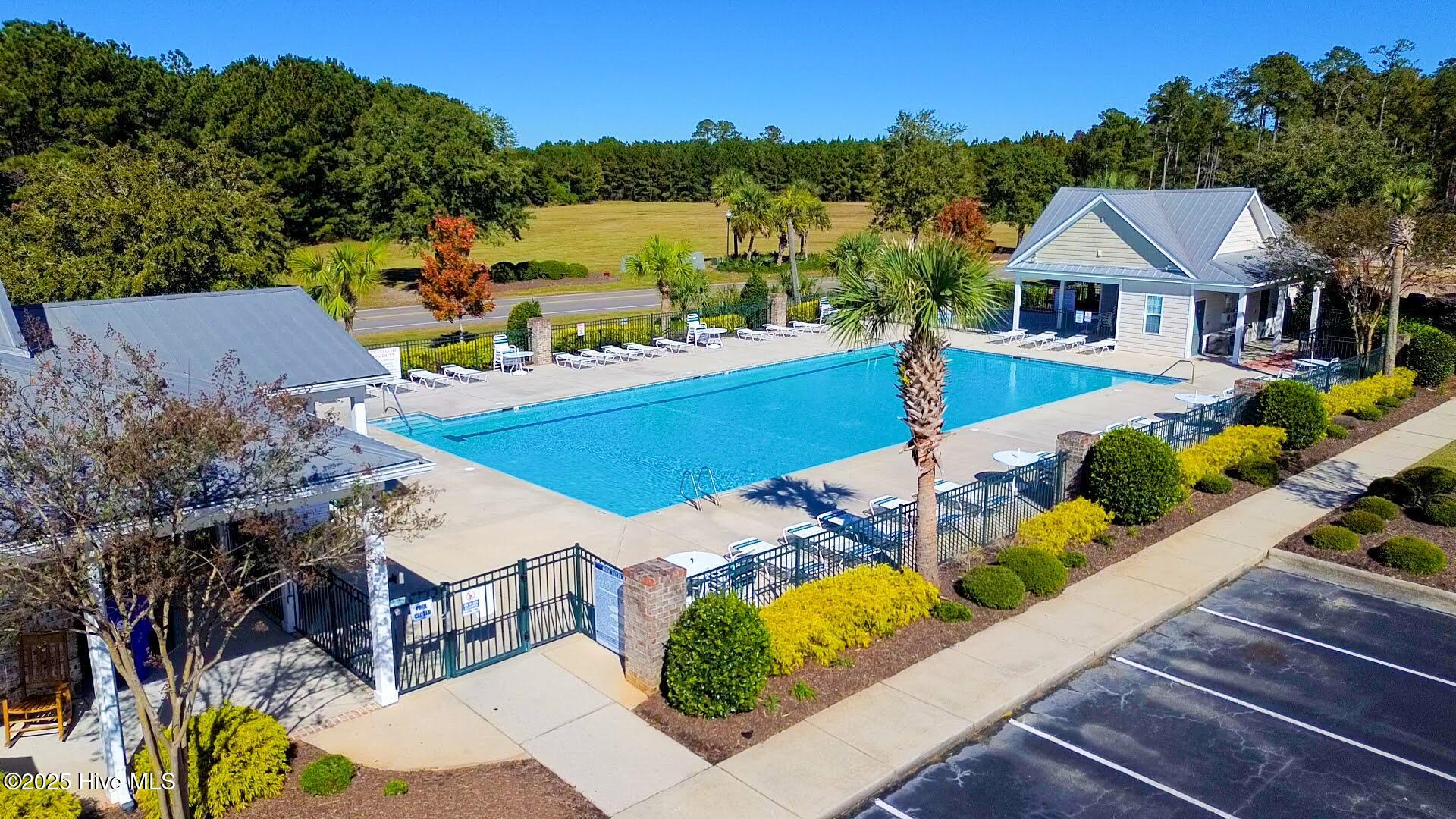 100550160 | Photo 51