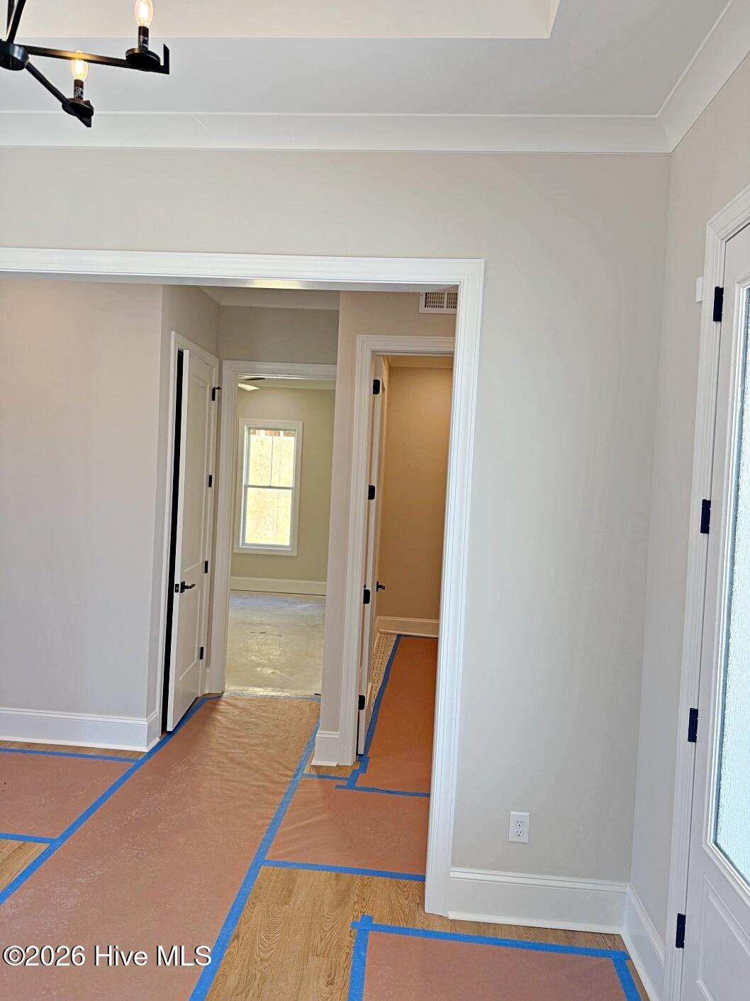 100537475 | Photo 40