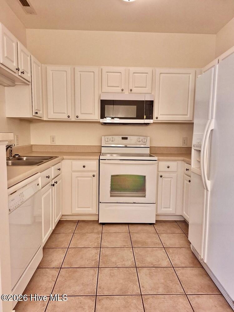 1940 Tara Court UNIT 104, Greenville, NC, 27858