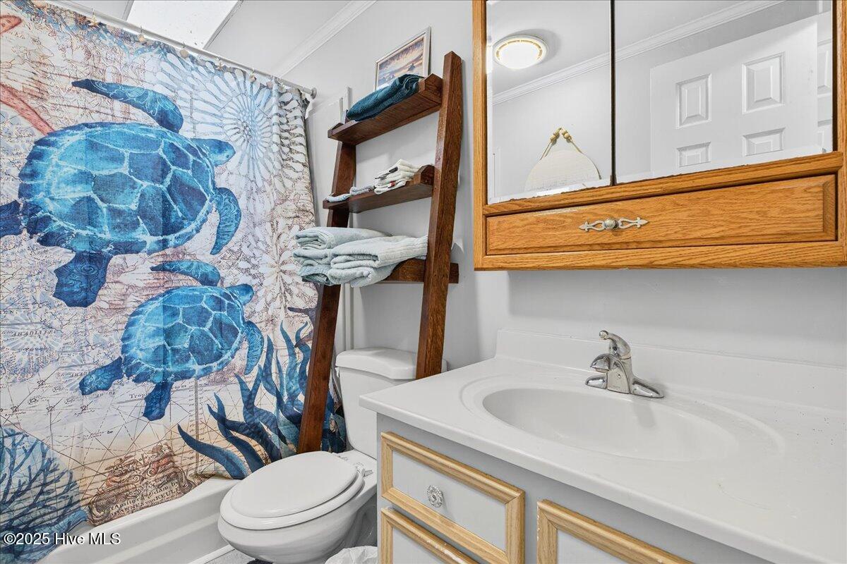 100535729 | Photo 27