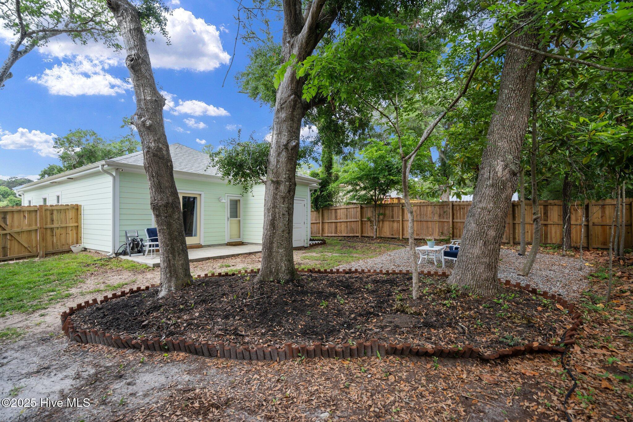 100552059 | Photo 39