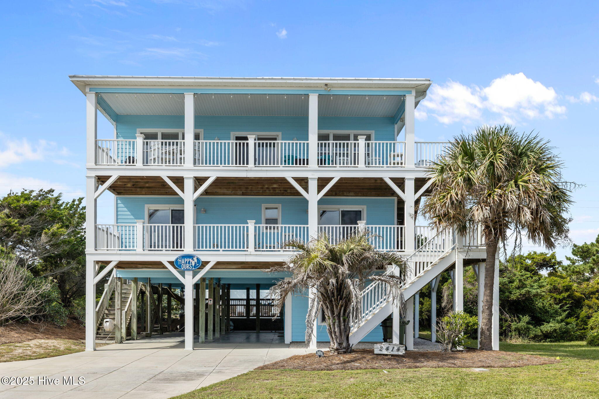 100509576 | Photo 42