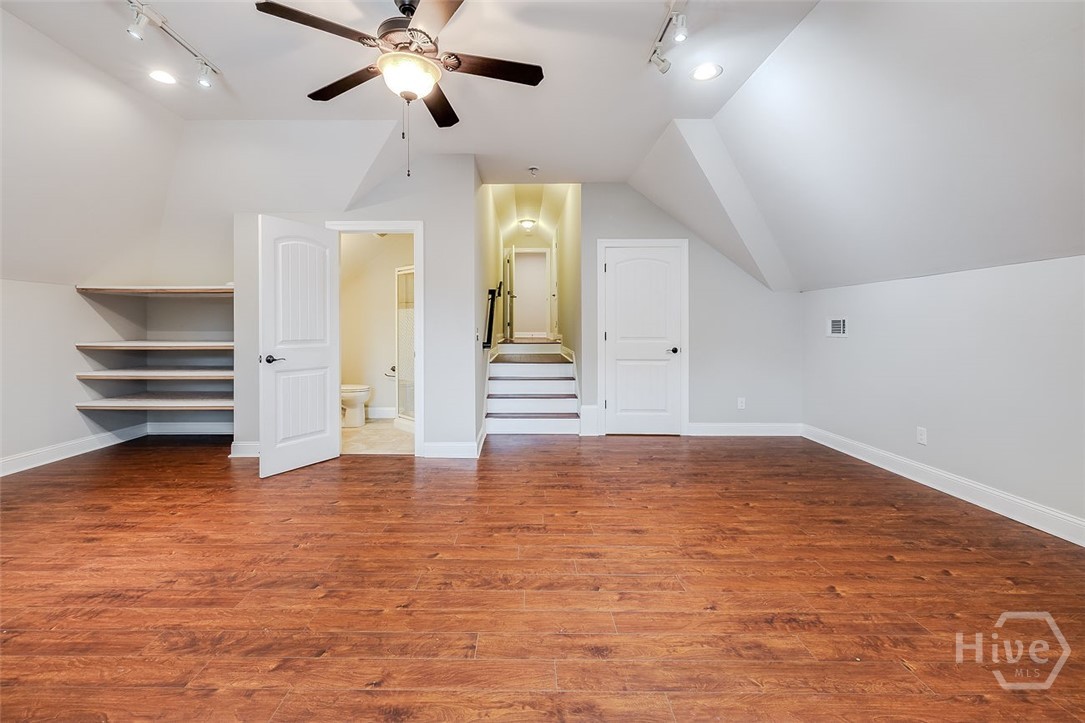 Bonus or 4th- 5th Bedroom