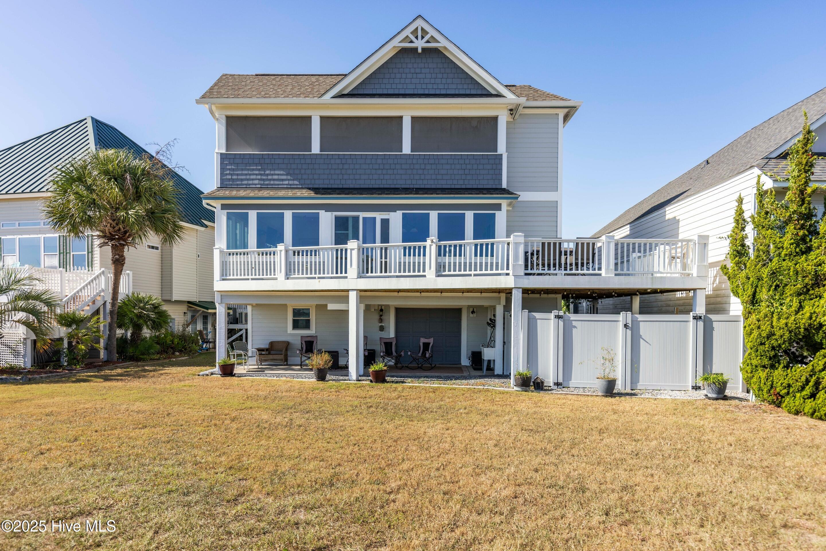 100533338 | Photo 58