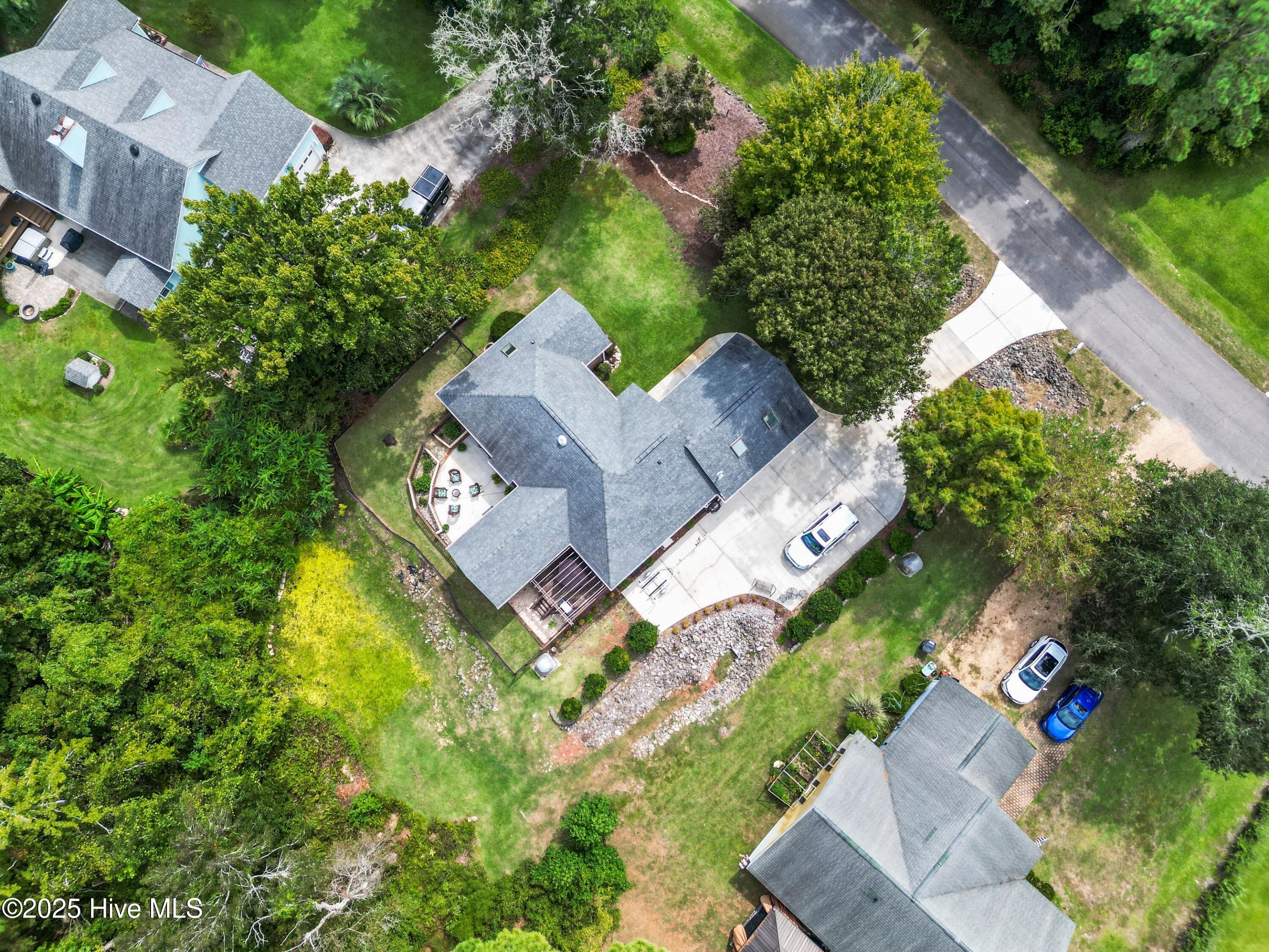 100530044 | Photo 58