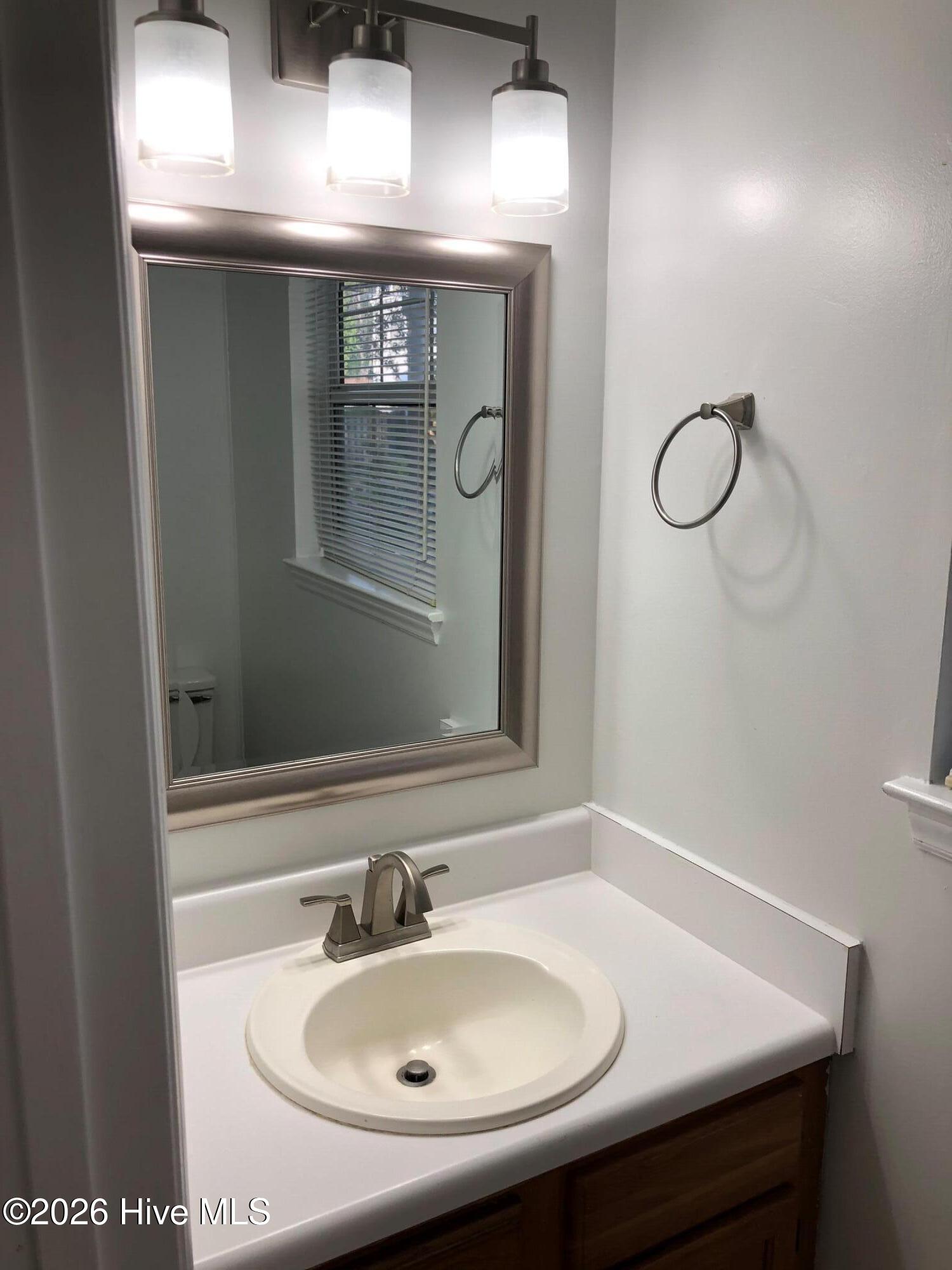 100556487 | Photo 10