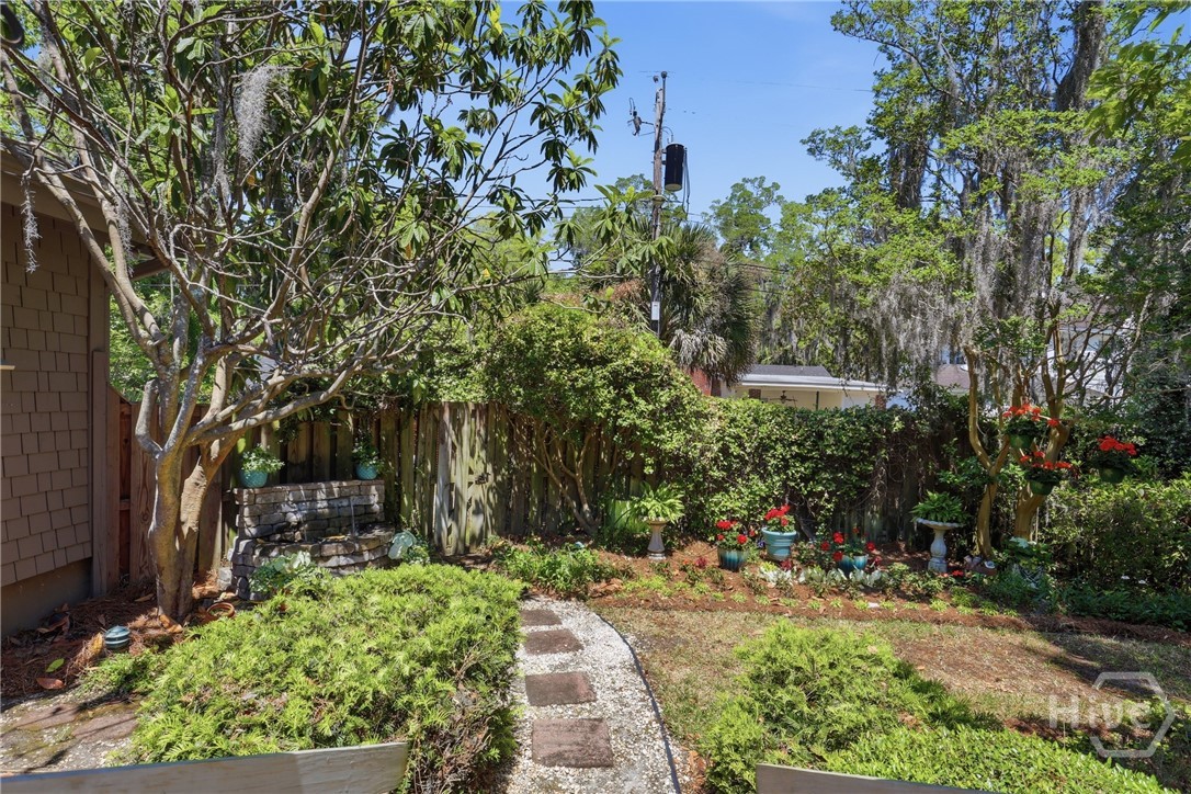 402 E 44th Street, Savannah, GA, 31405