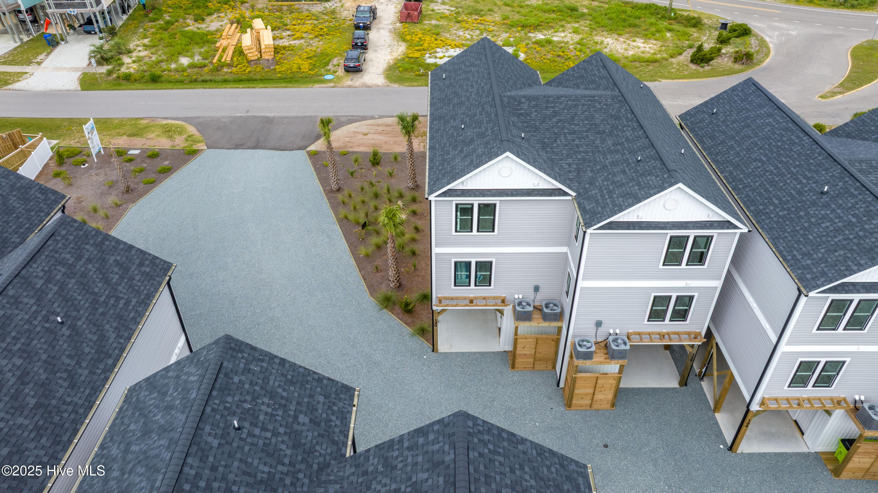 100474523 | Photo 70