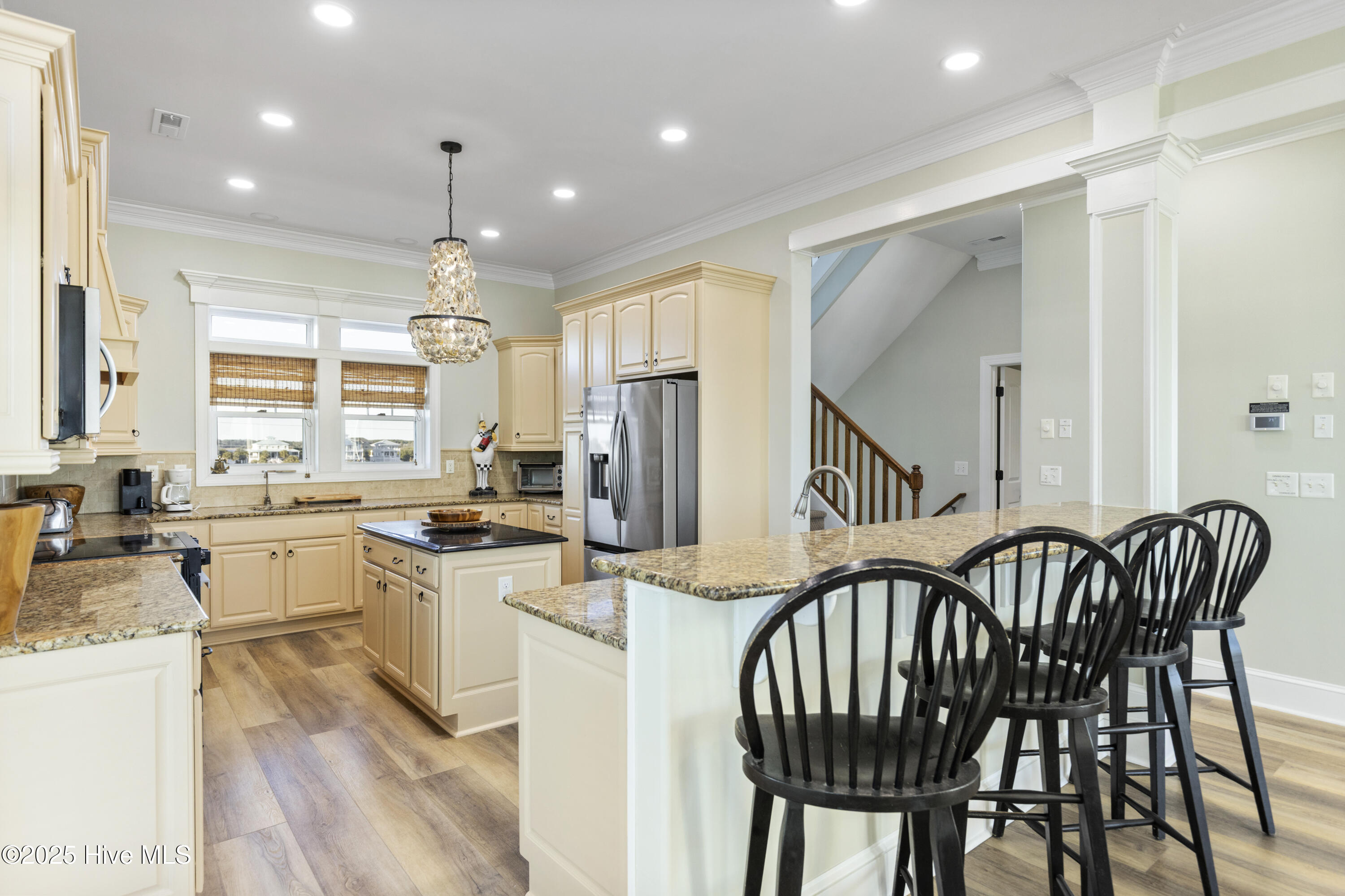 100546411 | Photo 15