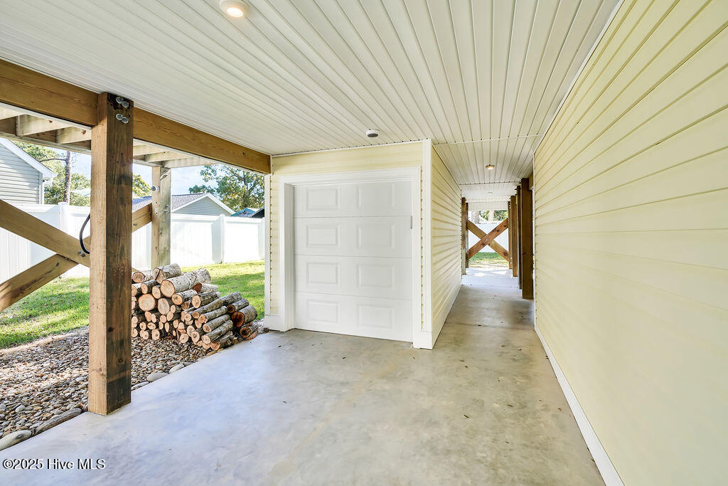 100539026 | Photo 68