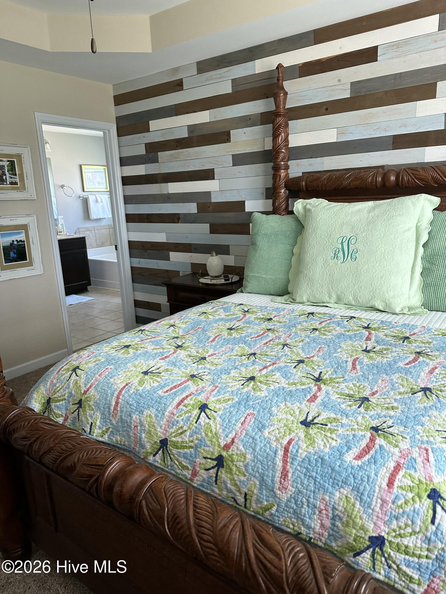 100559159 | Photo 19