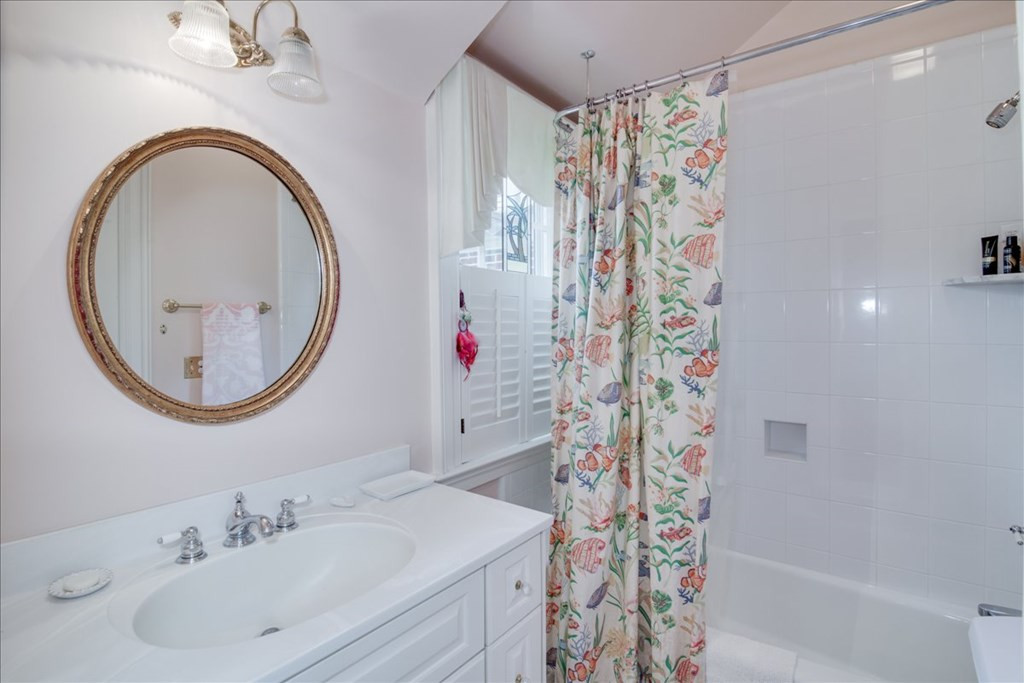 Third upstairs bathroom