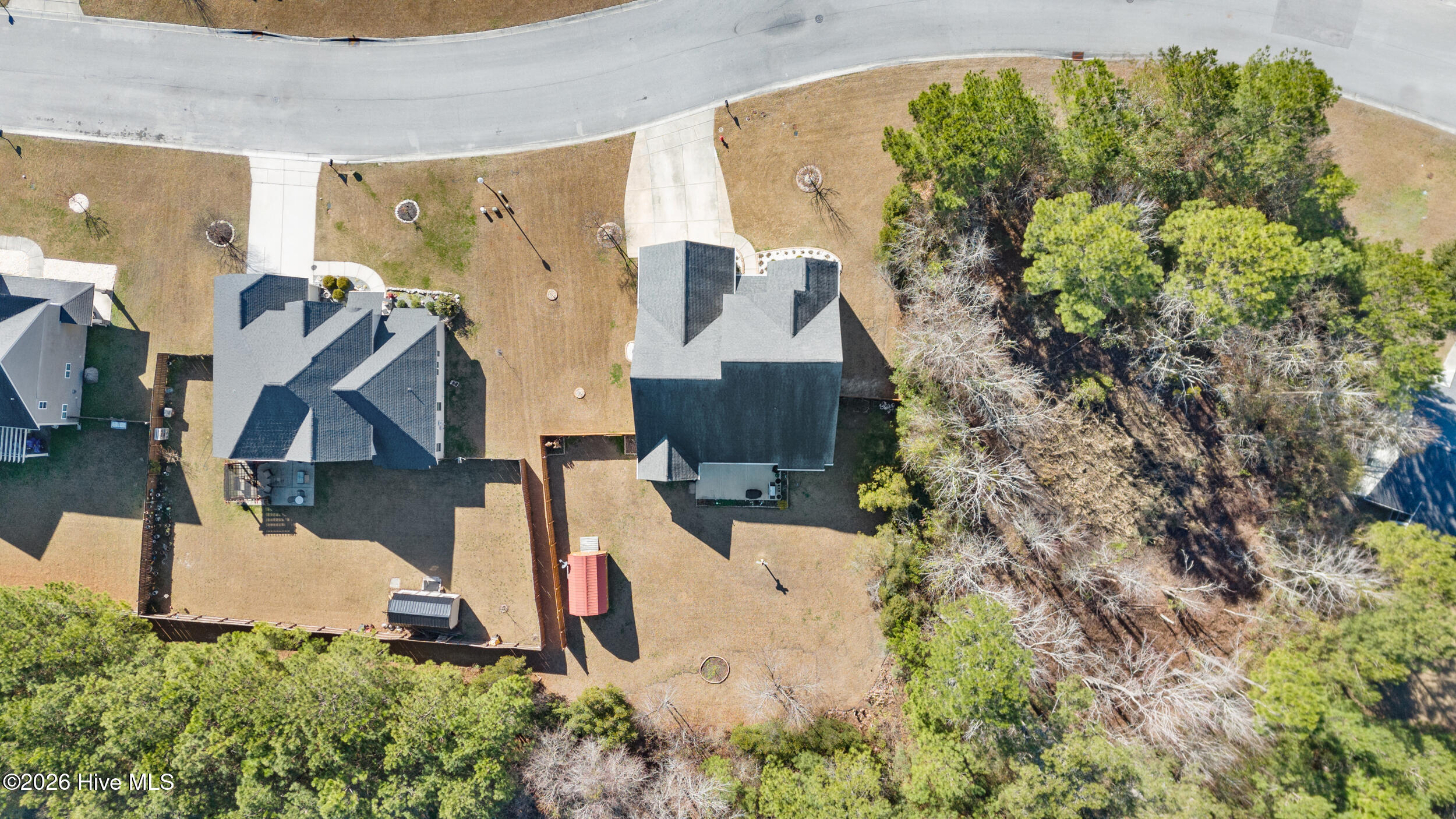 100549248 | Photo 61