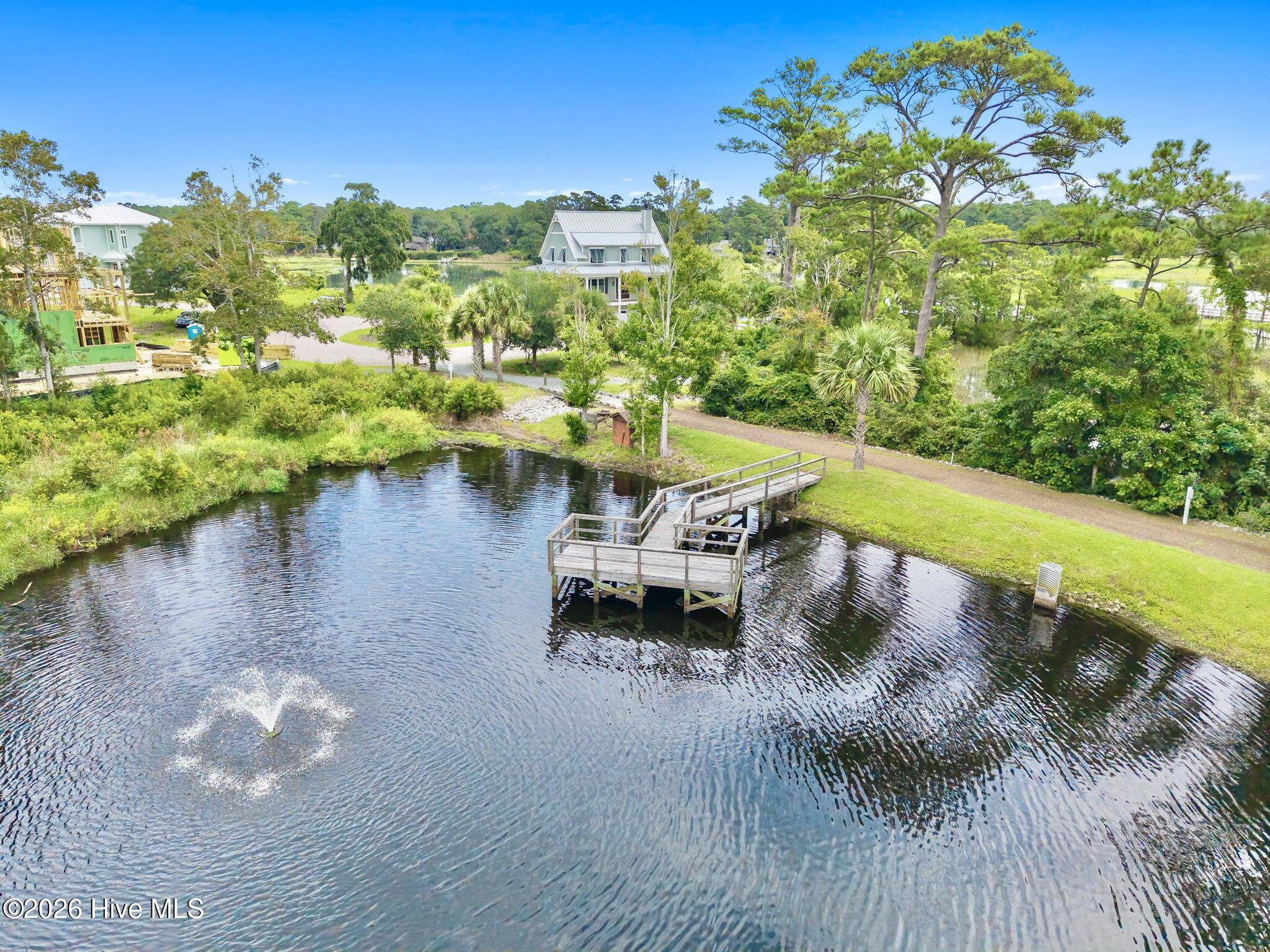 100530218 | Photo 57