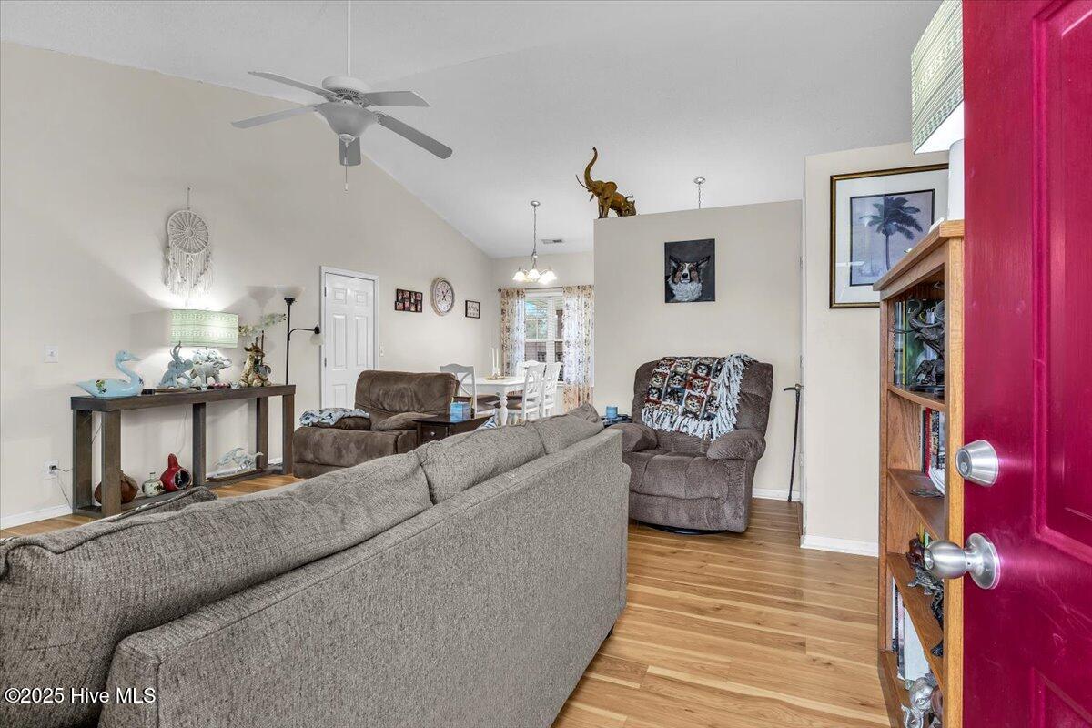 116 Hardin Drive, Maysville, NC 28555 – photo 7: 02-Final 116 Hardin Dr Maysville-RJREM-2