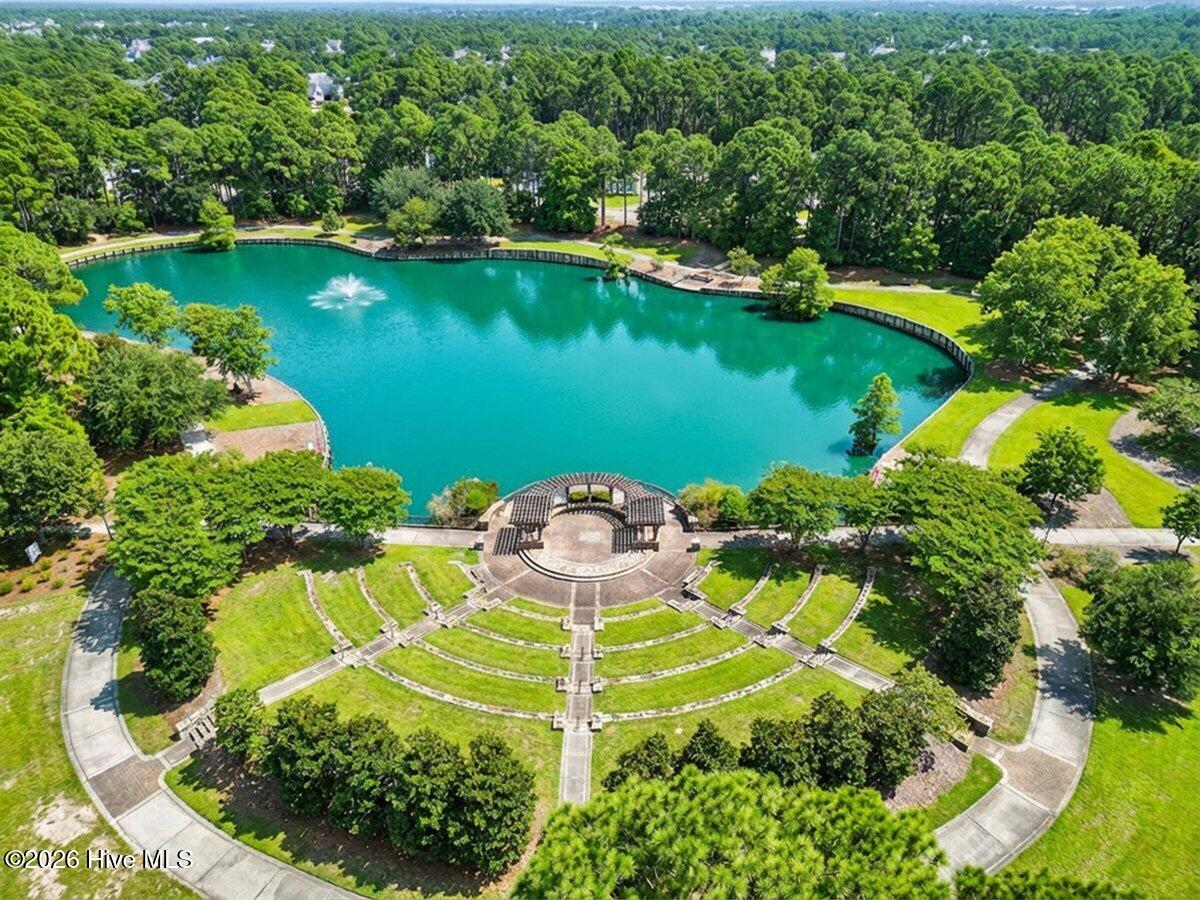 100546549 | Photo 44