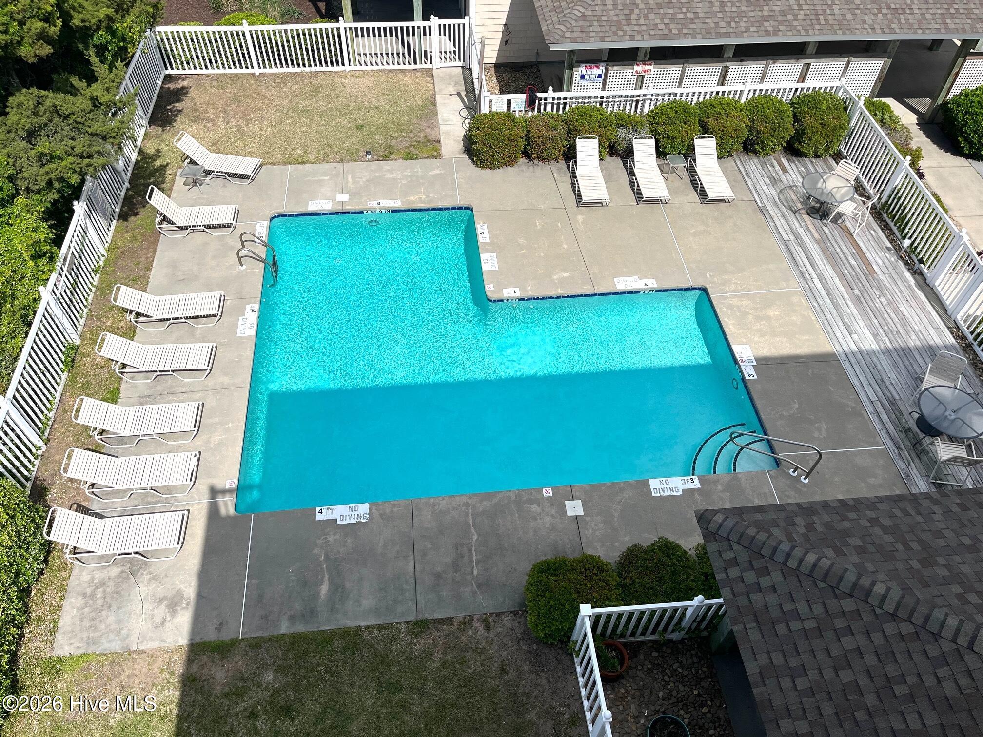 112 Oakleaf Drive 1003-A,Pine Knoll Shores