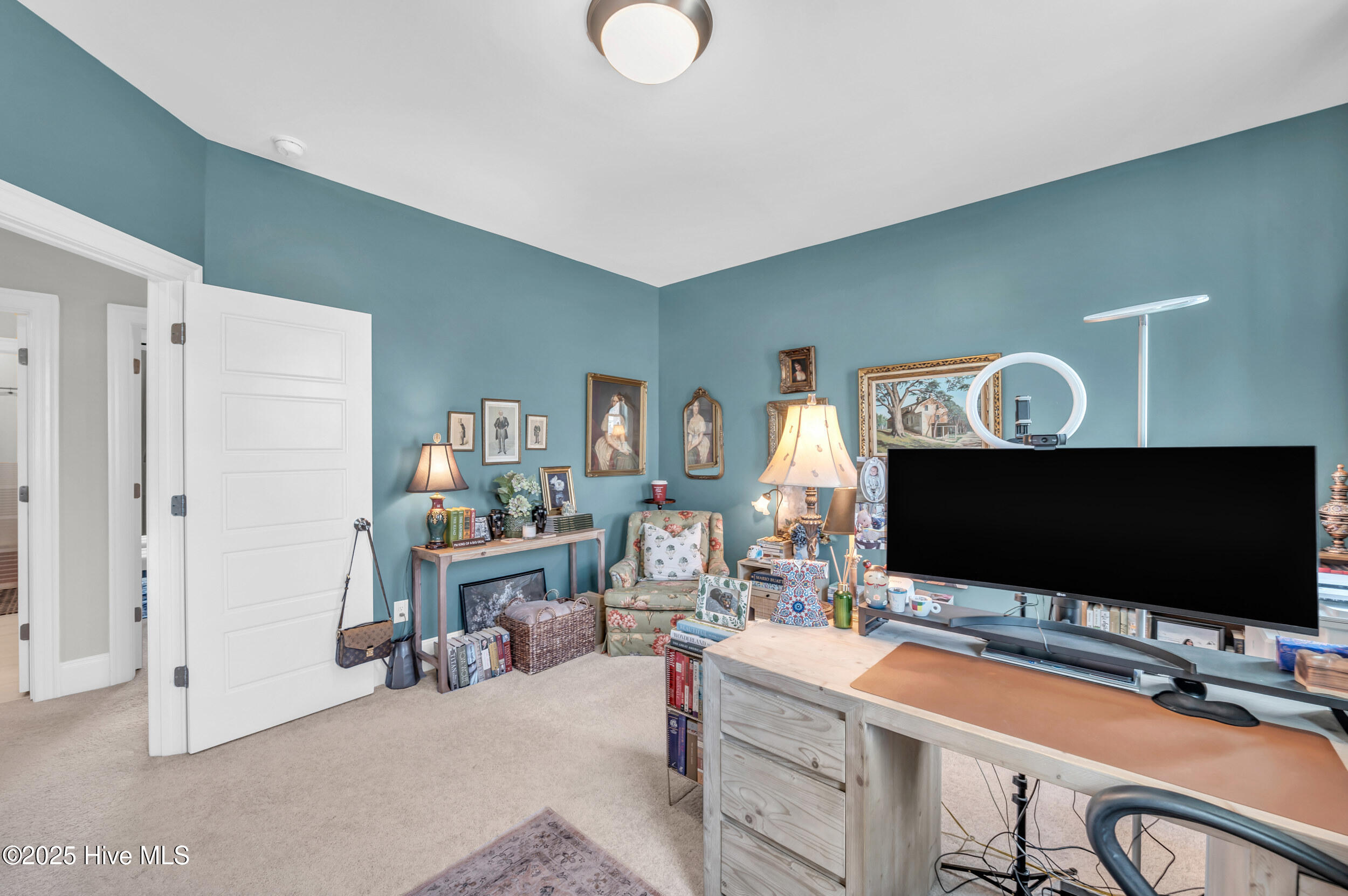 100520881 | Photo 21