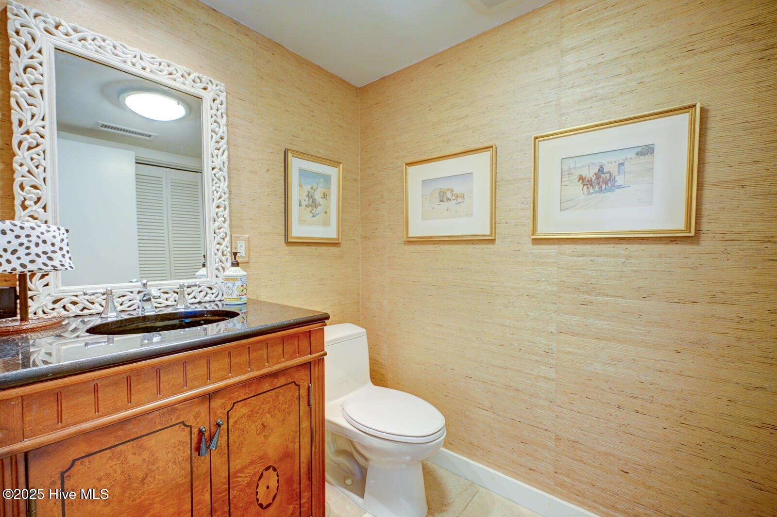 100546468 | Photo 18