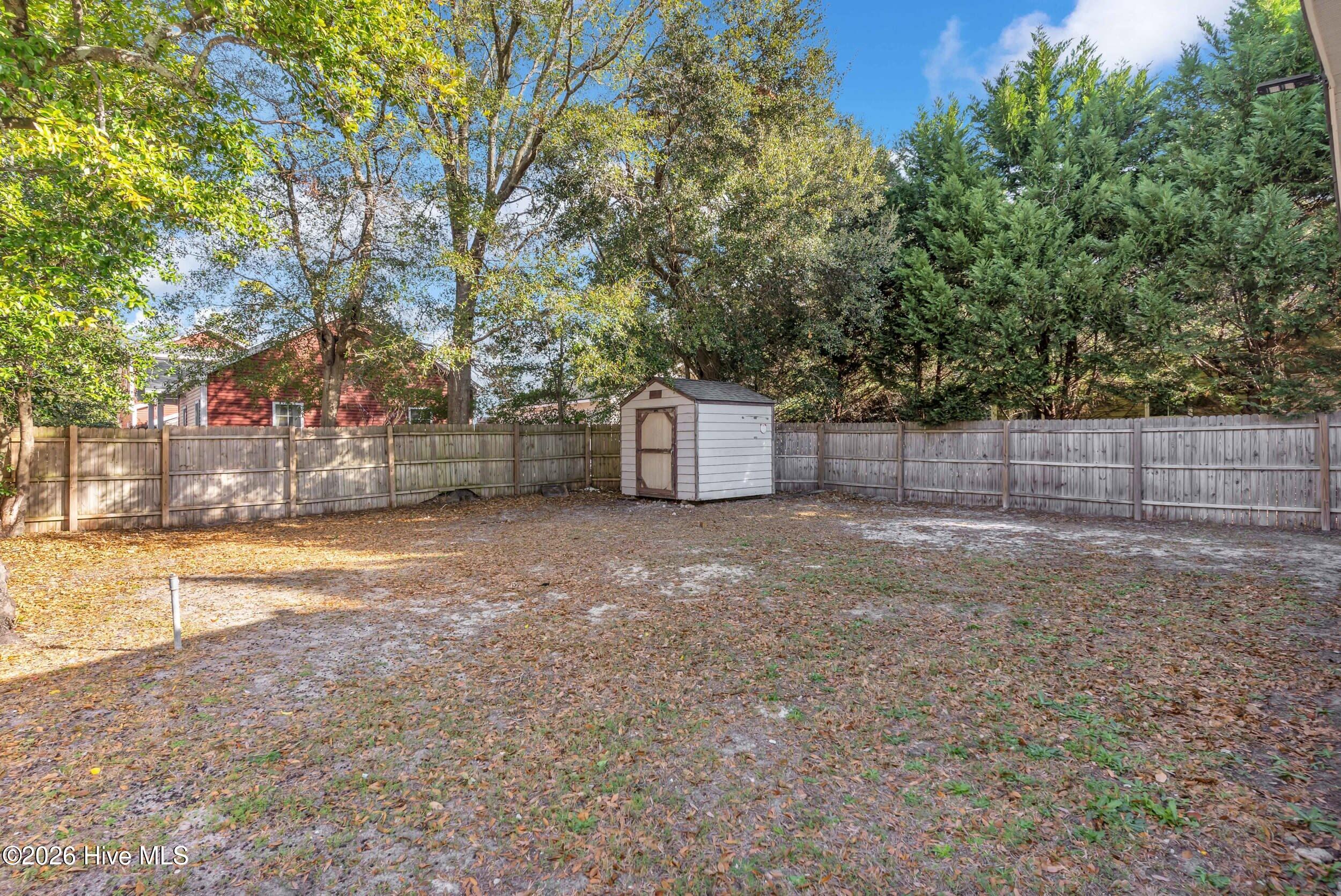 100550344 | Photo 33