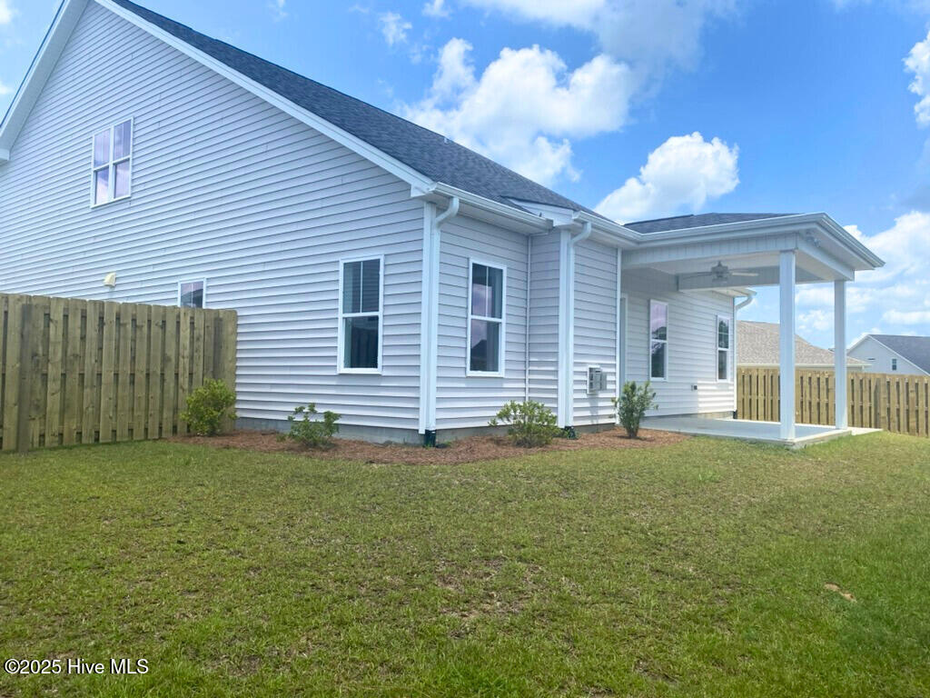 100461561 | Photo 34