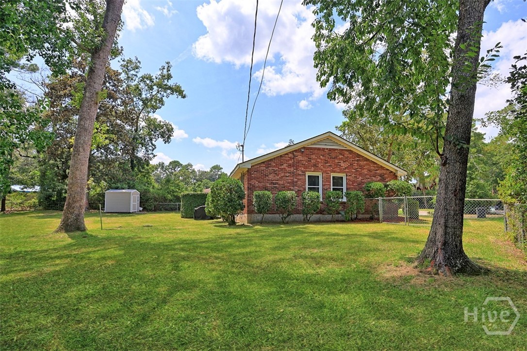5 Prince Charles Court