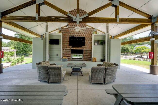 100552882 | Photo 67