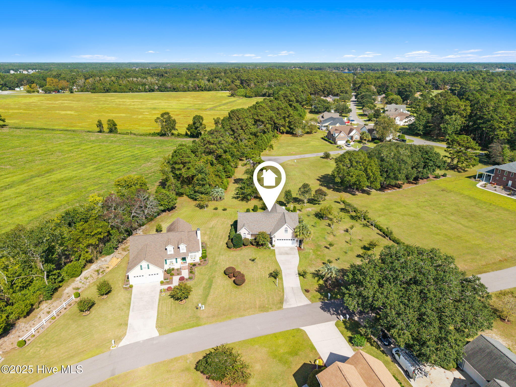 100534396 | Photo 34