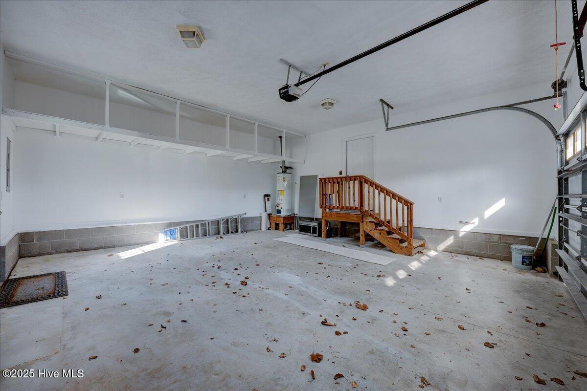 100546036 | Photo 55