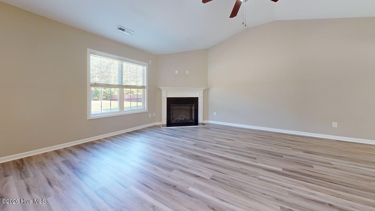 108-Braeburn-Blvd-Living-Room