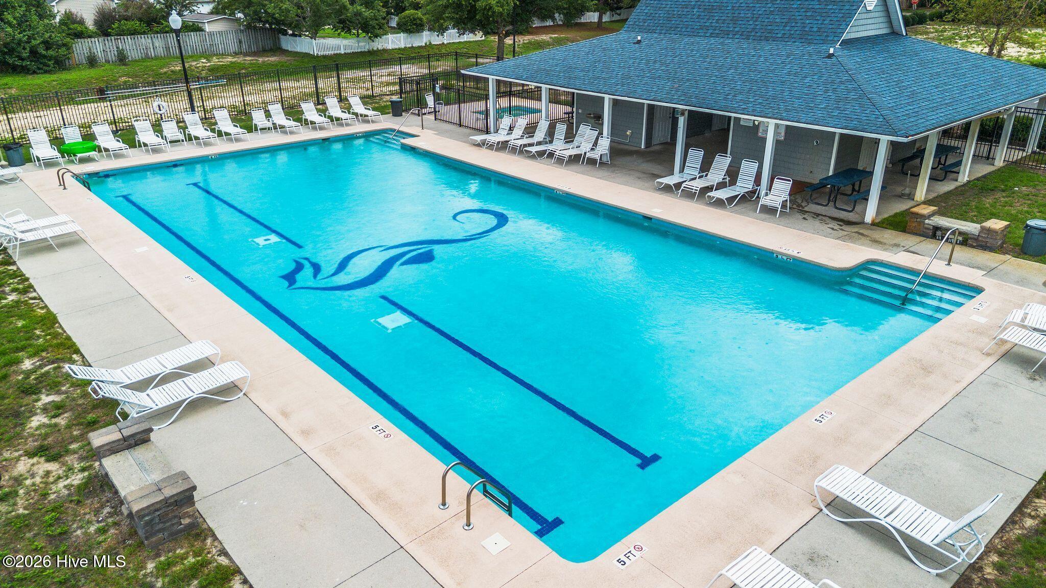 100554747 | Photo 69