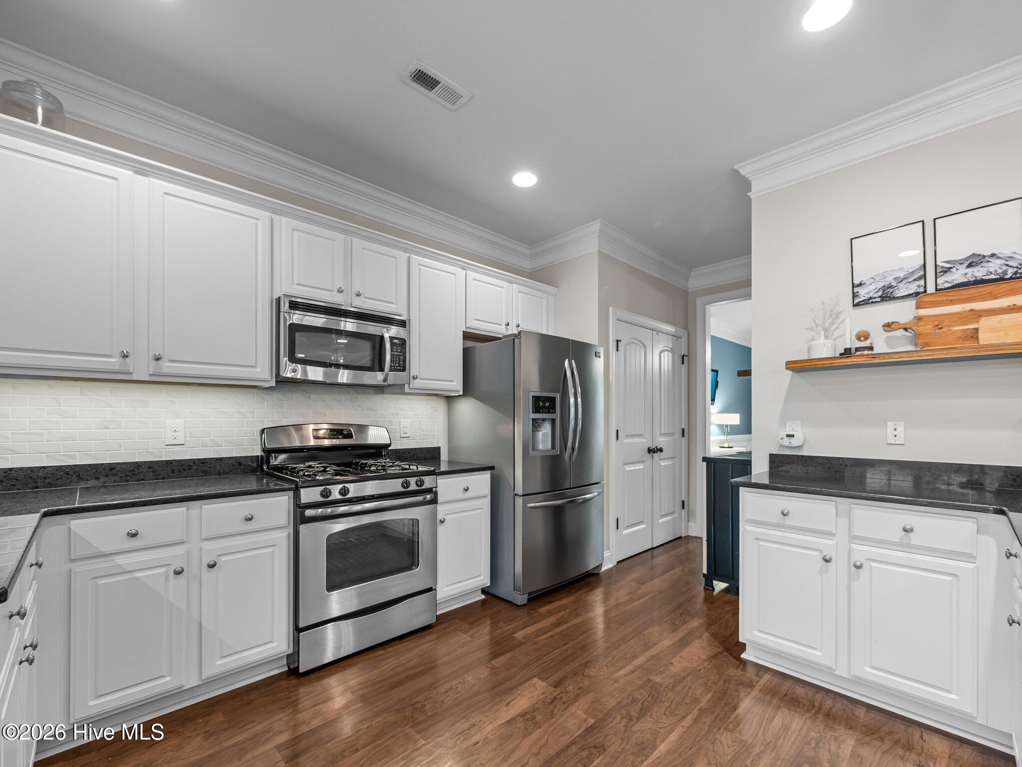 154 Cornel Lane, Hampstead, NC, 28443