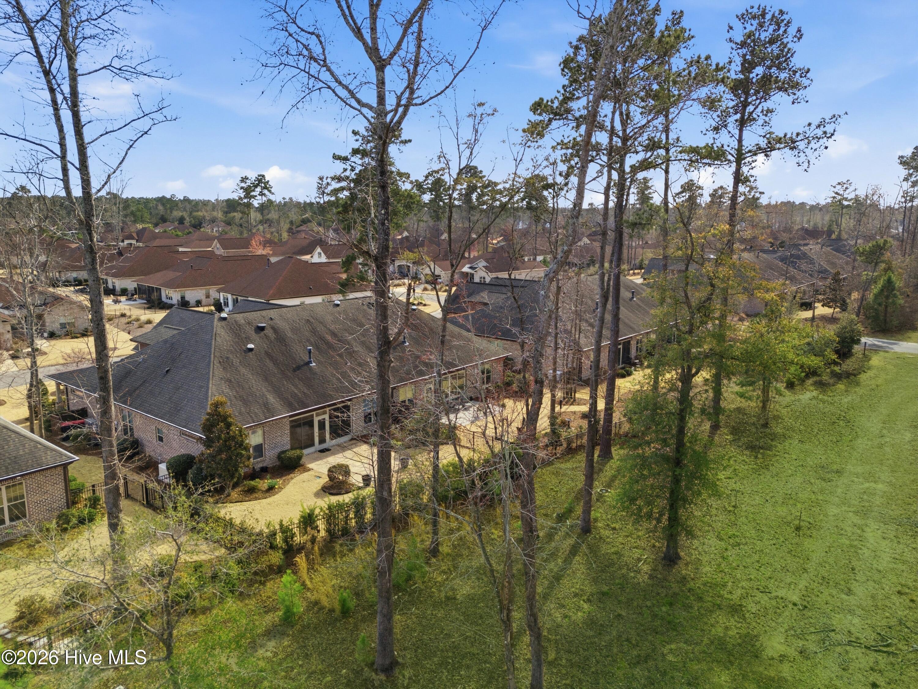 100558541 | Photo 68