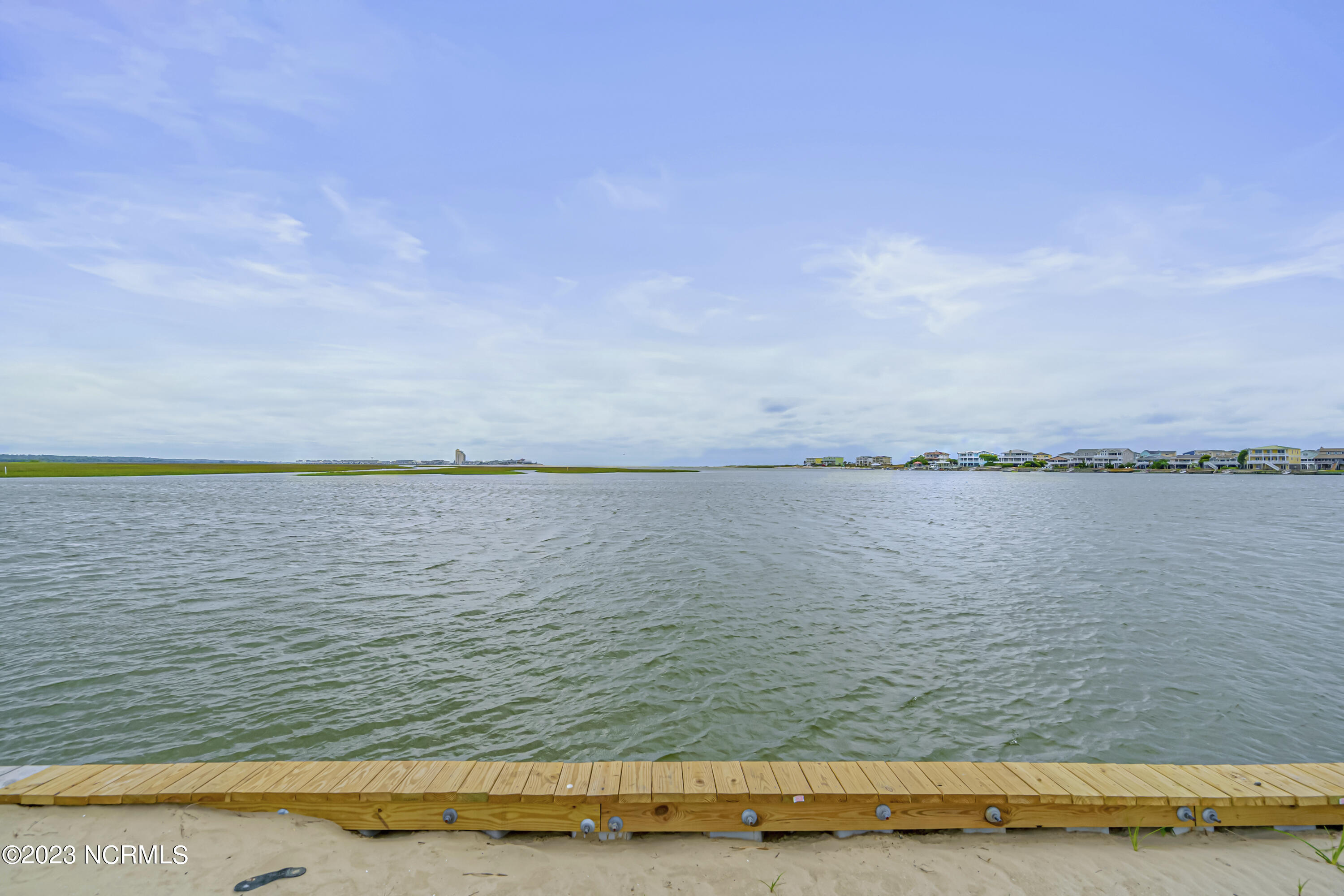 100388234 | Photo 25