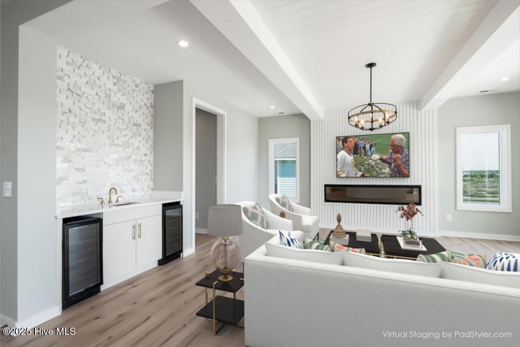 100514508 | Photo 44