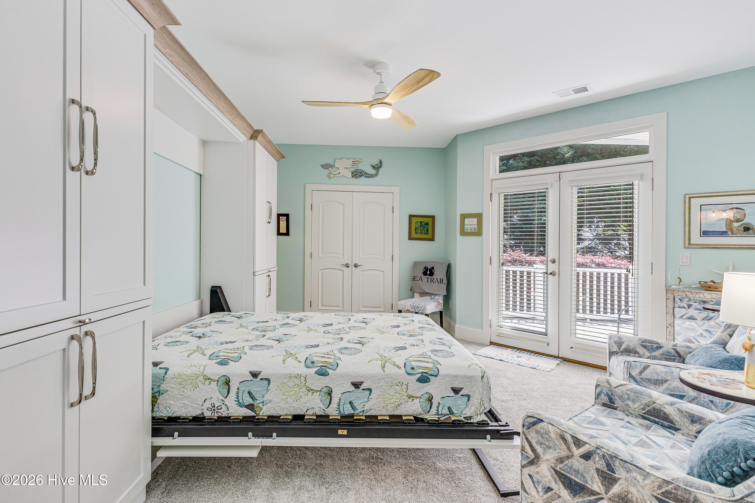 100570031 | Photo 38