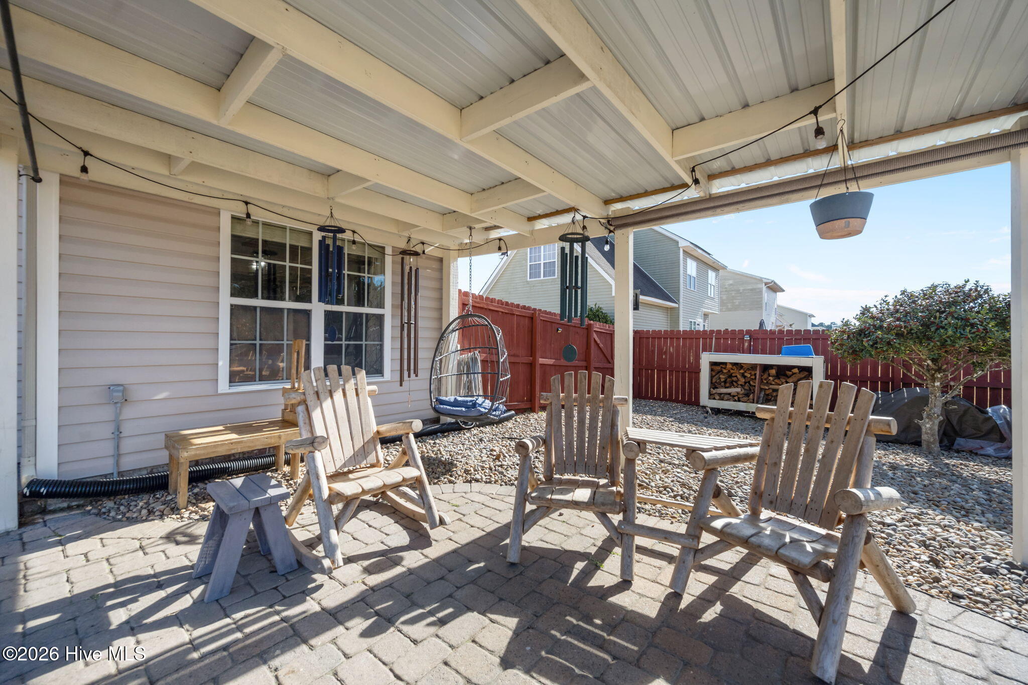 100547536 | Photo 50