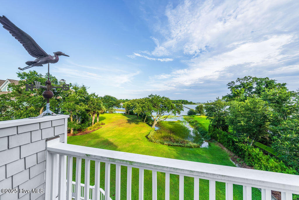 100521918 | Photo 42