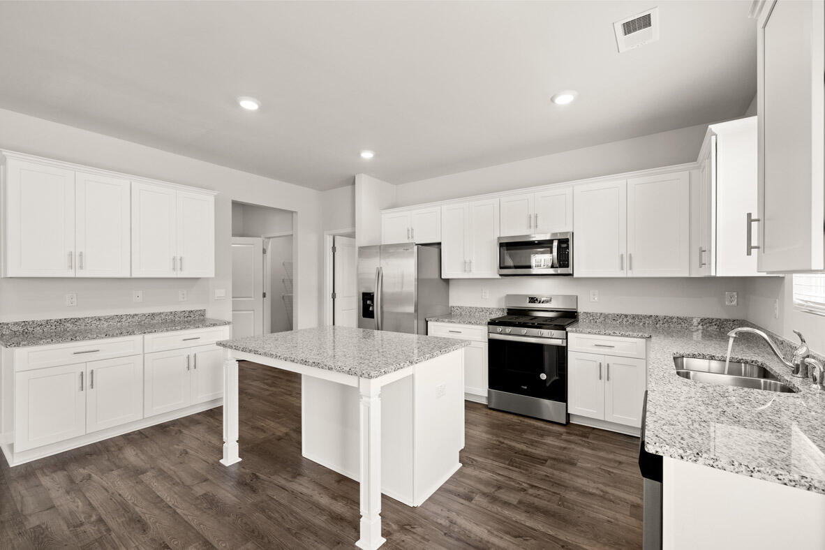 Mansfield Estates at Deer 527 Myrtle Cre