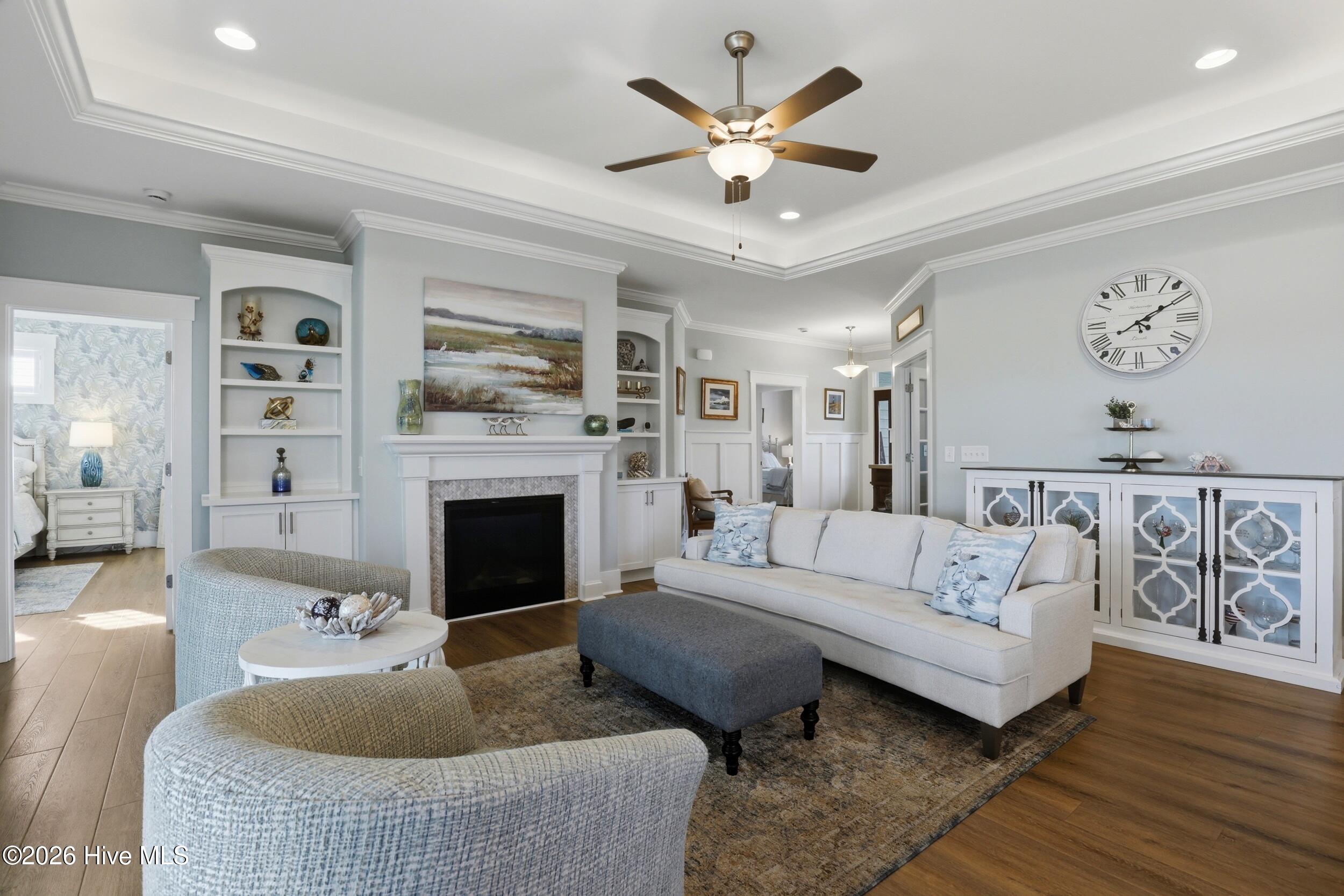 100562298 | Photo 10