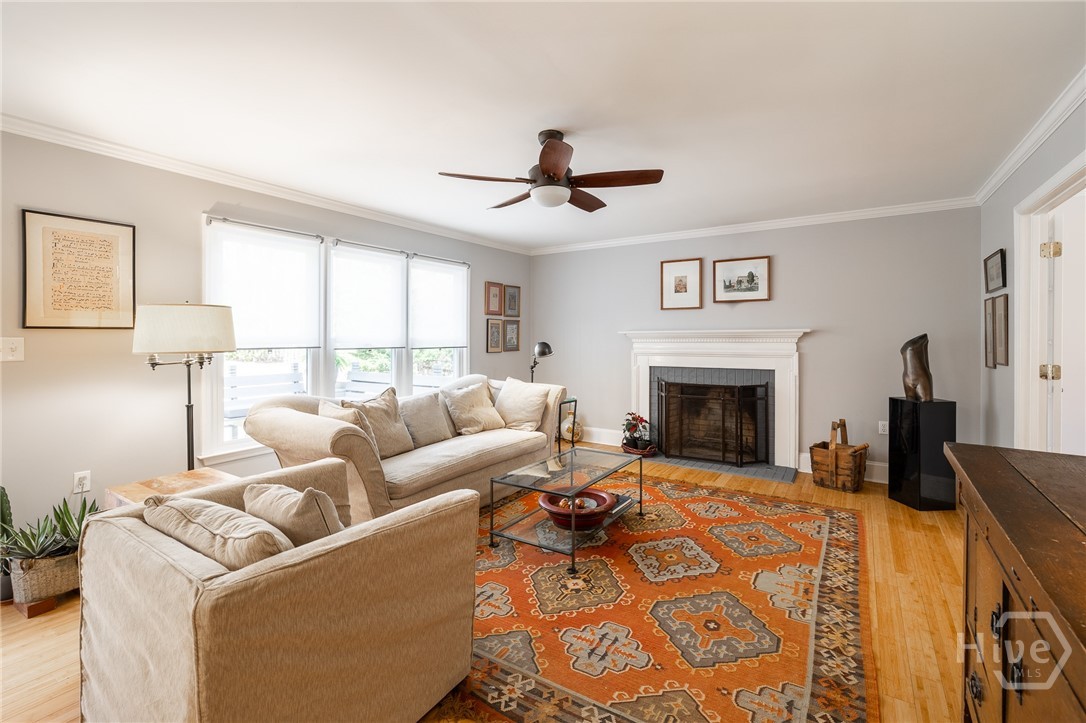 121 Ashbrook Drive