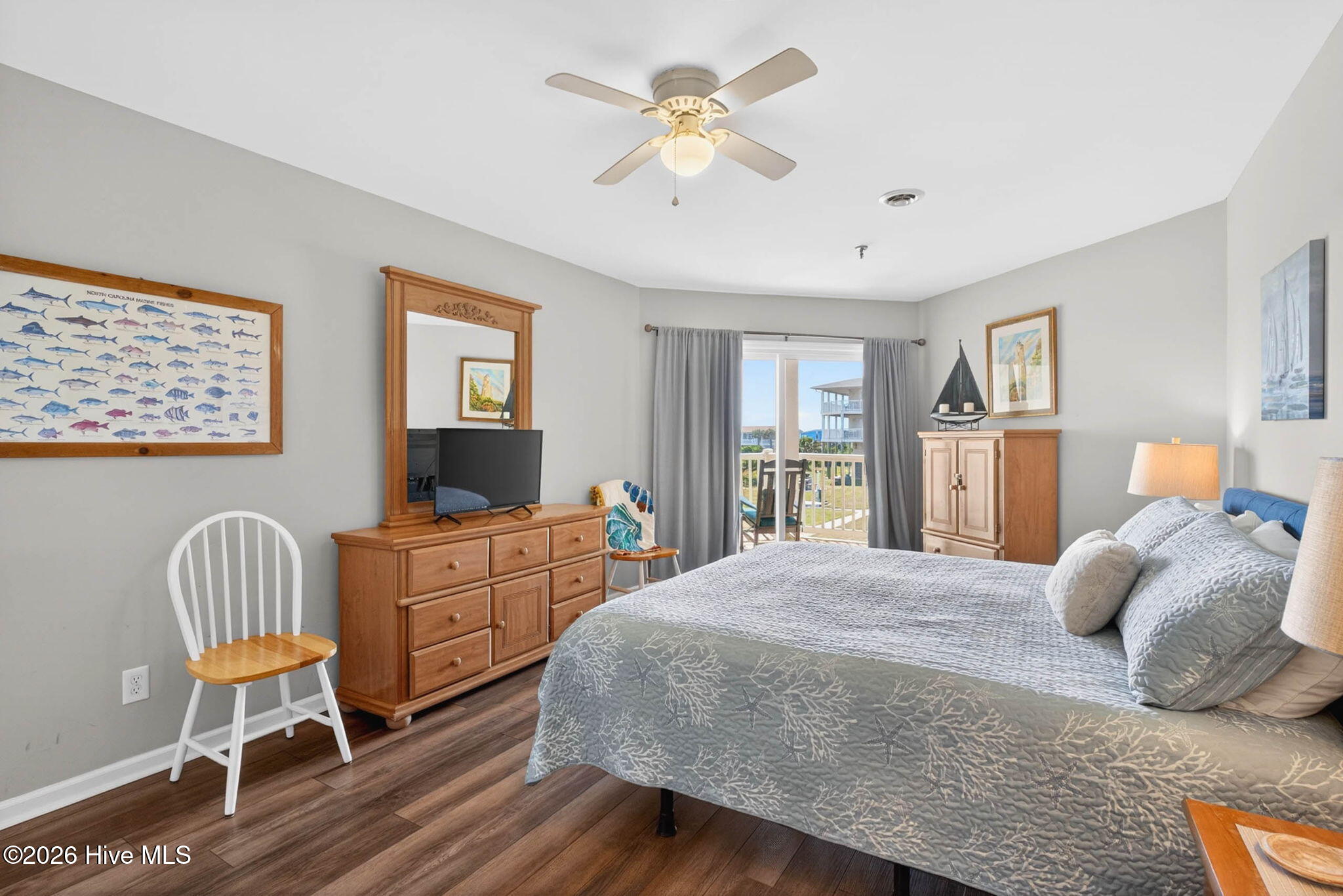 100570514 | Photo 26